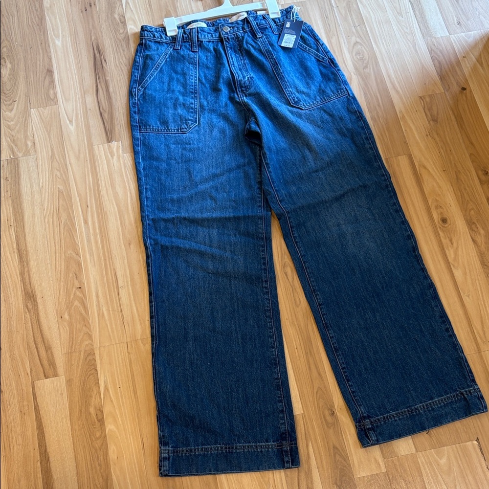 Universal Thread Relaxed Fit Dark Blue Jeans